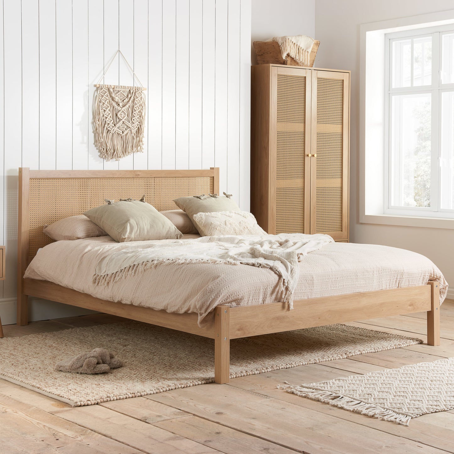 Croxley Oak King Rattan Bed