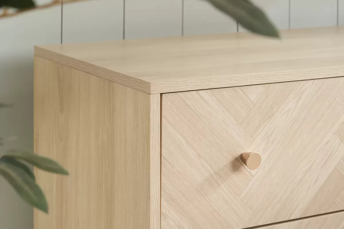 Herringford Oak 6 Drawer Chest