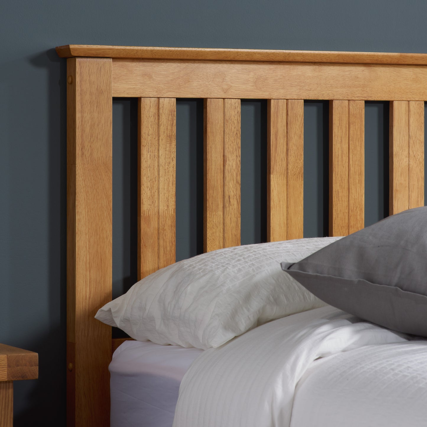 Pheonix Oak Ottoman Single Bed + Single Comfort Mattress