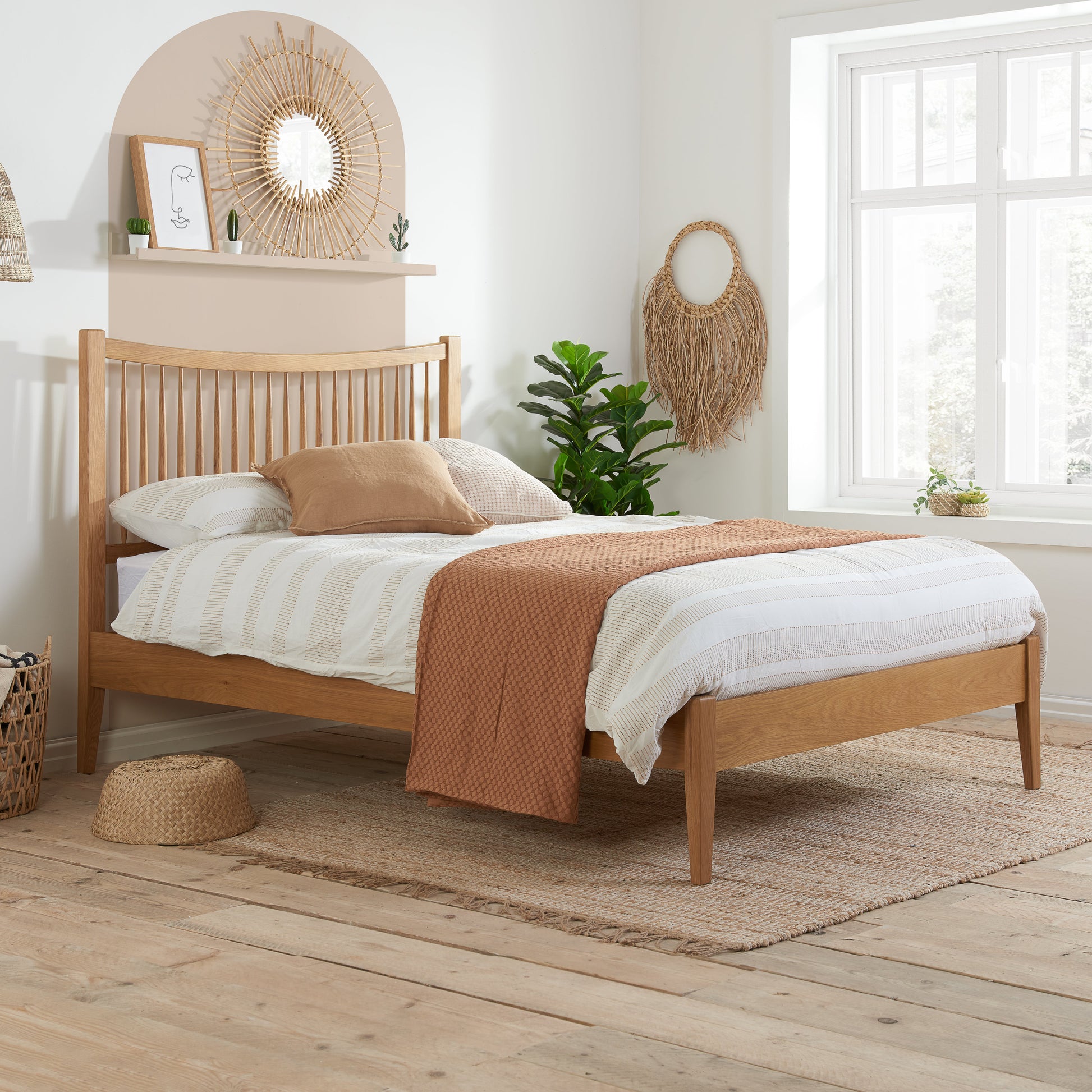 Berwick Oak King Bed